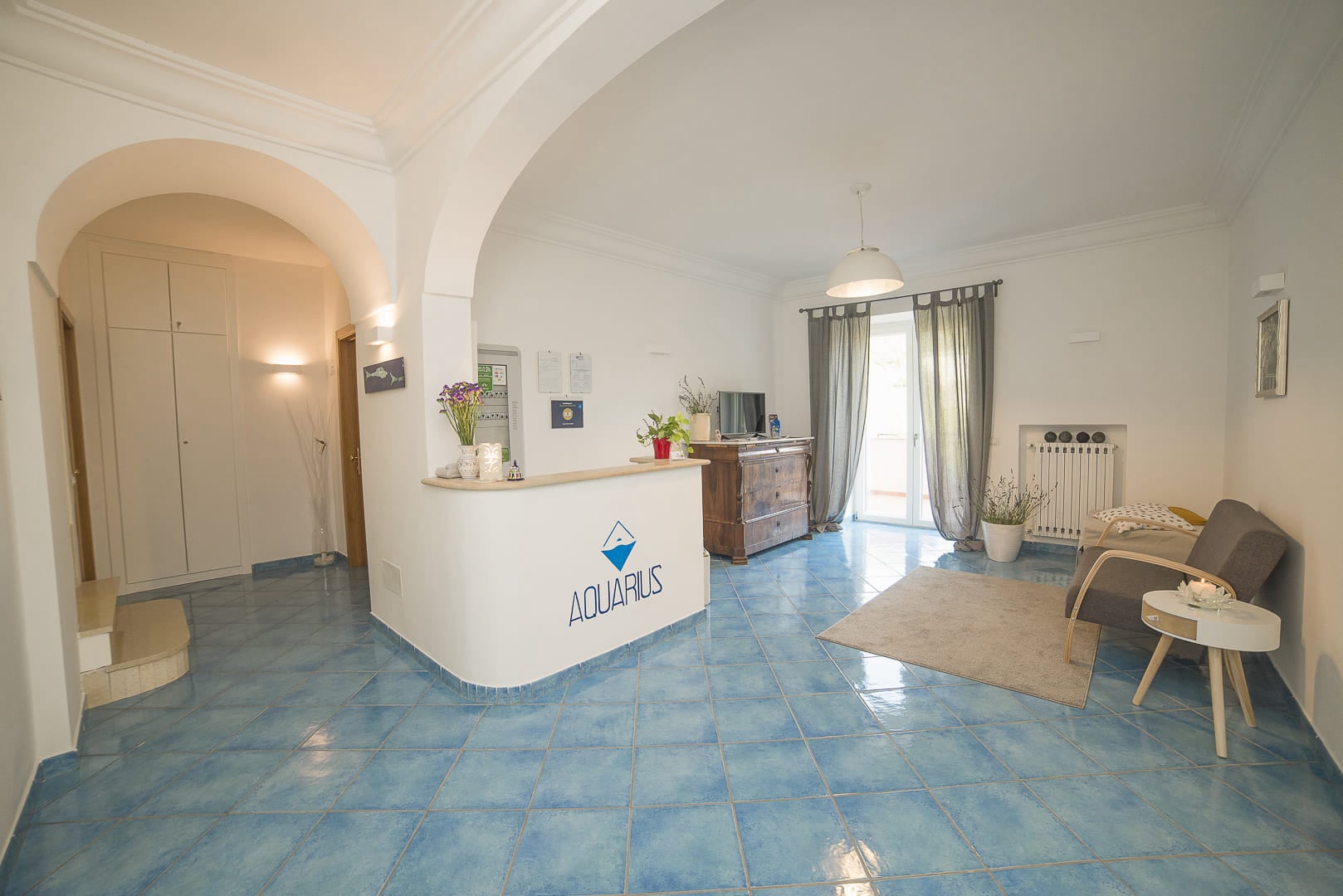 AQUARIUS B&B